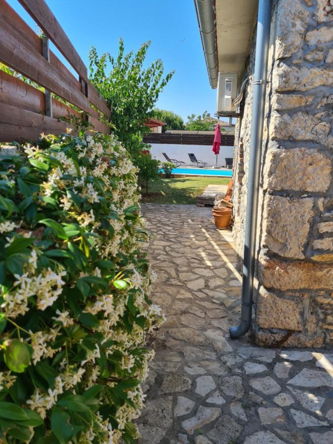 Ferienhaus Istrska Kamnita Hisa Soncni Medulin